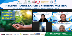 𝐂𝐇𝐑𝐎𝐍𝐈𝐂𝐋𝐄𝐒 | 𝐓𝐀𝐔 𝐒𝐦𝐚𝐫𝐭 𝐀𝐠𝐫𝐢𝐜𝐮𝐥𝐭𝐮𝐫𝐞’𝐬 𝐡𝐞𝐚𝐝 𝐭𝐚𝐥𝐤𝐬 𝐚𝐭 𝐢𝐧𝐭𝐞𝐫𝐧𝐚𝐭𝐢𝐨𝐧𝐚𝐥 𝐞𝐱𝐩𝐞𝐫𝐭𝐬 𝐬𝐡𝐚𝐫𝐢𝐧𝐠 𝐦𝐞𝐞𝐭𝐢𝐧𝐠